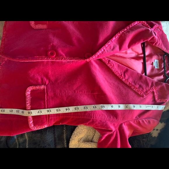 Blazer - Picture 5 of 6